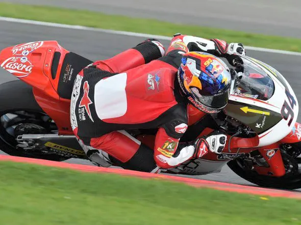 jonas folger warm up silverstone 2014