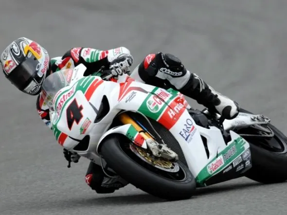 jonathan rea test portimao 2011 day1