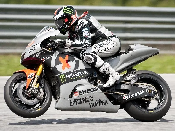 jorge lorenzo day2 sepang2 1
