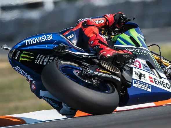 jorge lorenzo pole brno 2015