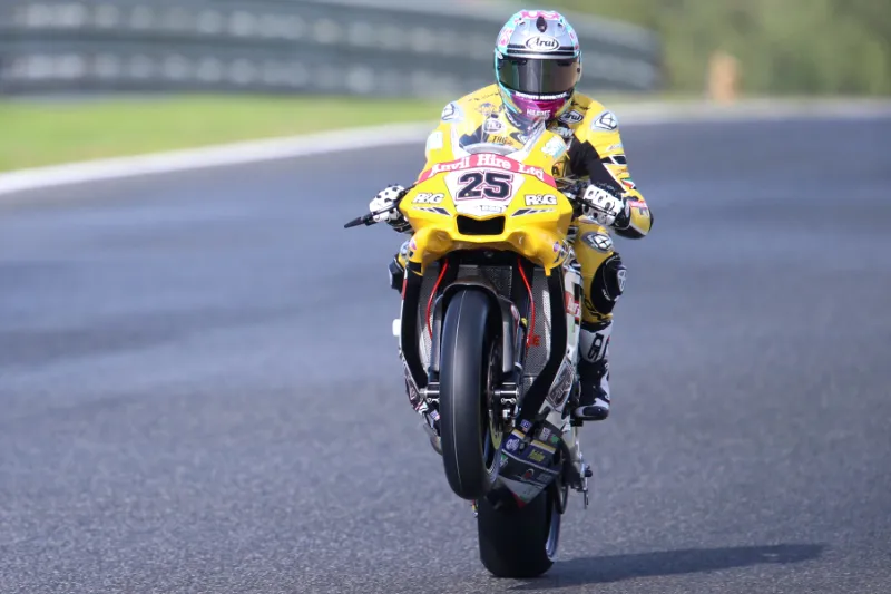 joshua brookes test jerez anvil hire yamaha