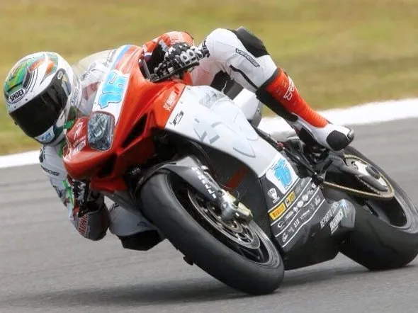 jules cluzel phillip island 2014