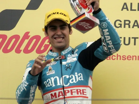 julian simon podio sachsenring