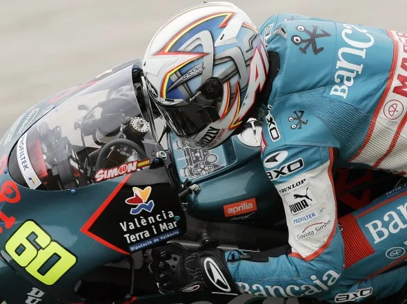 julian simon practice 1 sachsenring