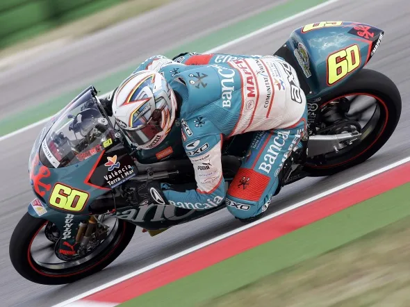 julian simon warm up misano