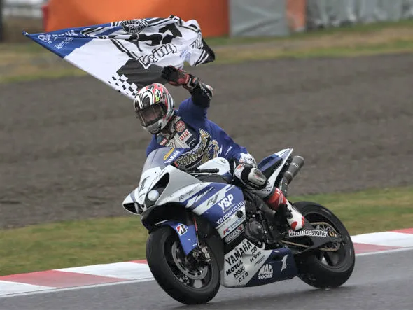 katsuyuki nakasuga jsb1000 2014 champion 2