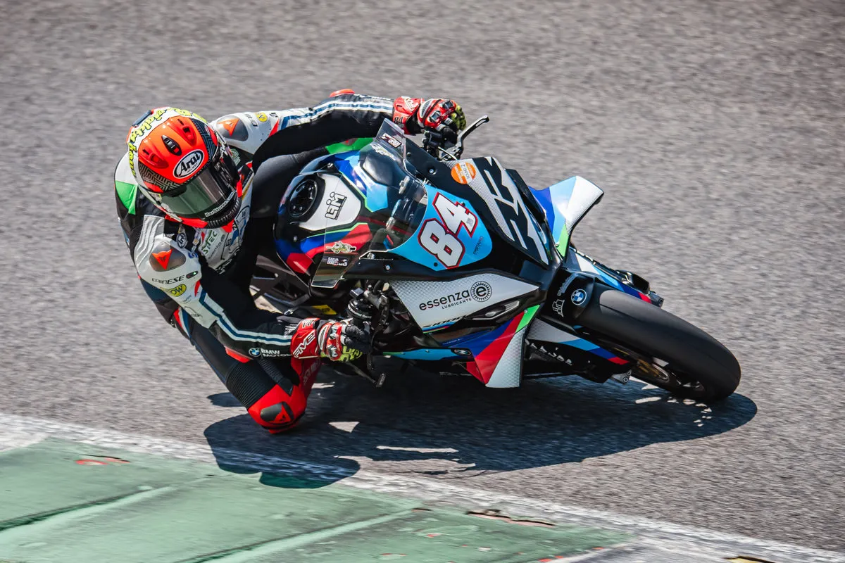 Dietrofront: restituiti 500 giri a BMW nel CIV Production Bike