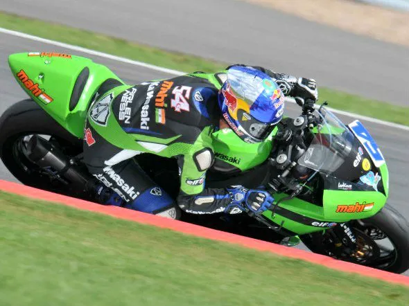 kenan sofuoglu warm up silverstone 2013