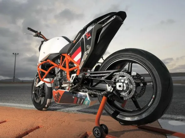 ktm 690 duke track 2