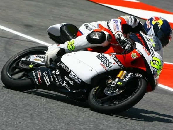 lorenzo savadori barcellona matteoni 125