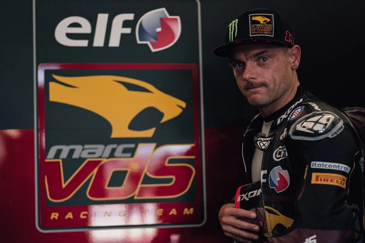 lowes unfit superbike portimao