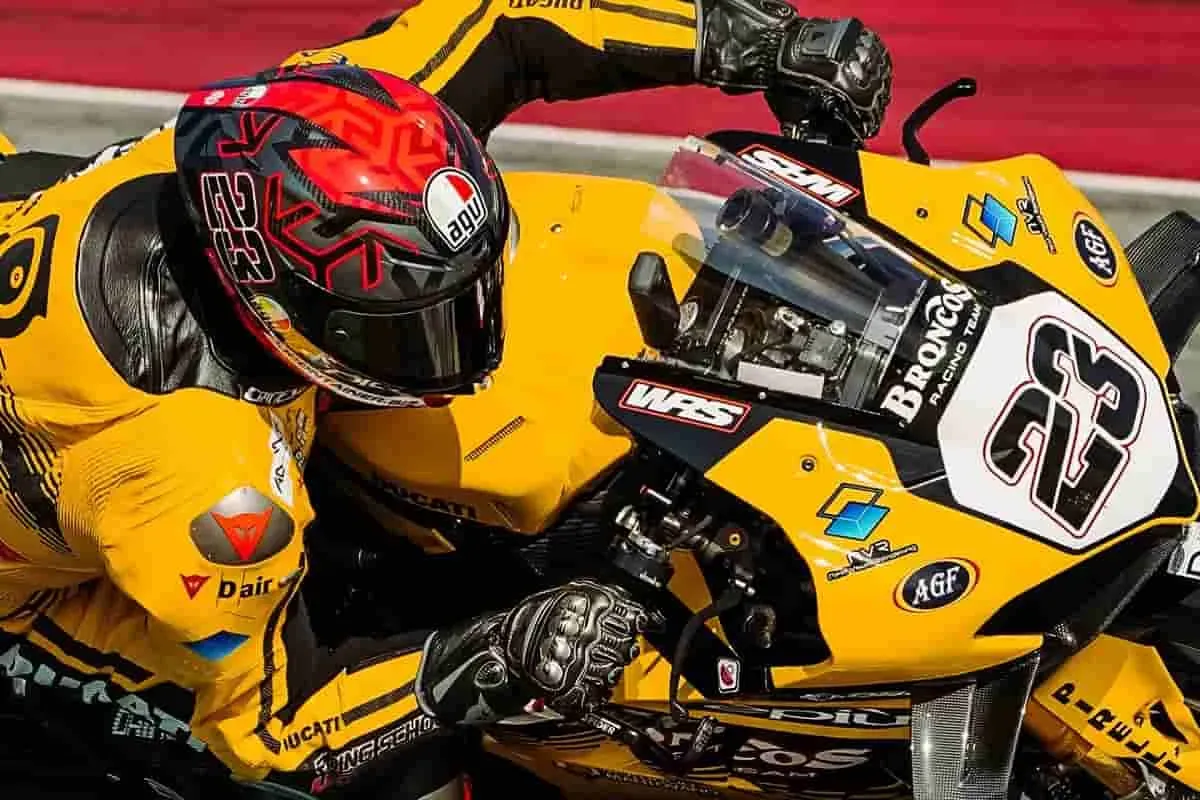 luca salvadori sbk 2024 min