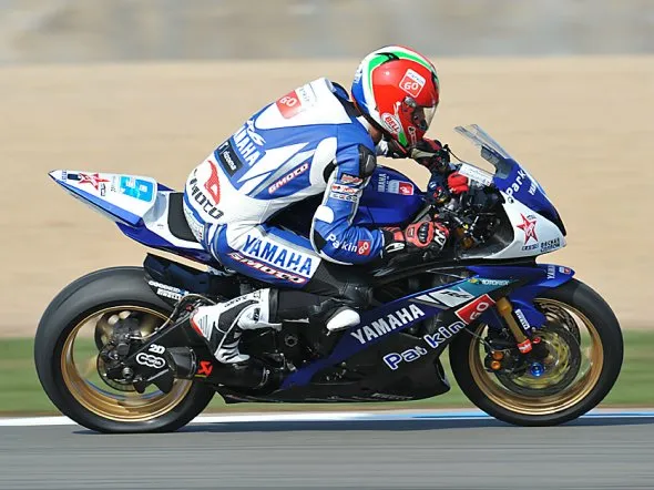 luca scassa pole supersport doningtonpark