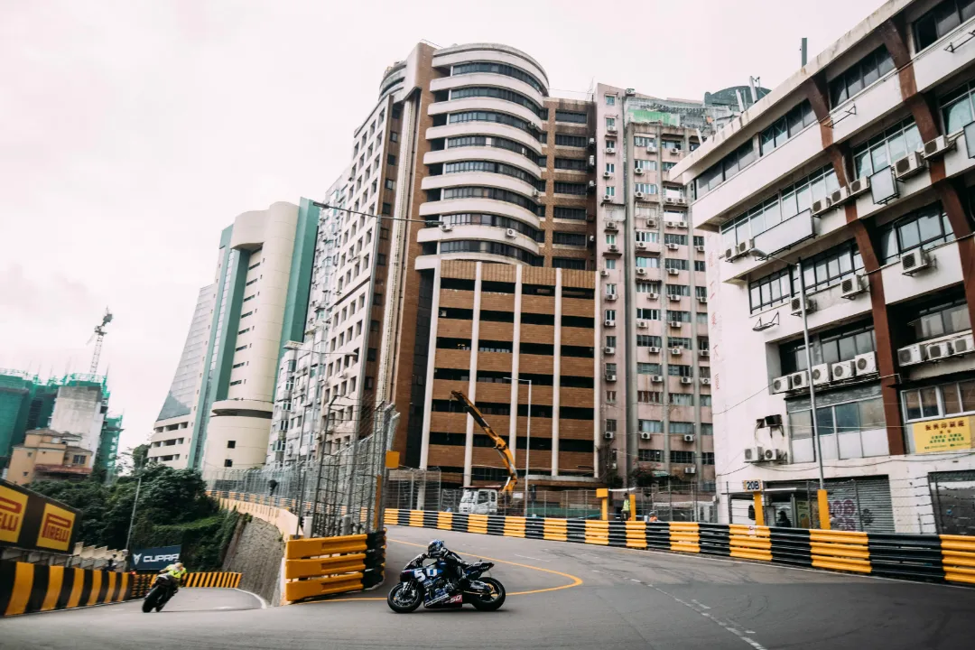 macau motorcycle grand prix melco hairpin
