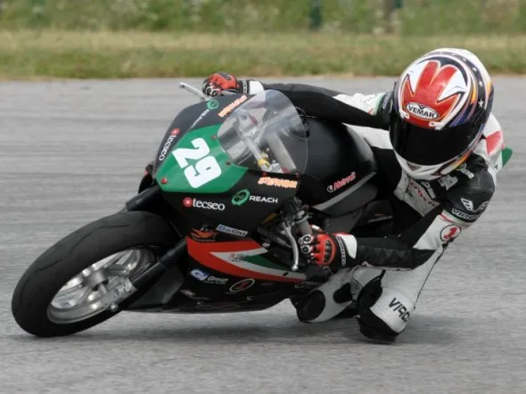 manzi minigp busca 2011