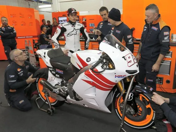 marc marquez honda motogp test 2