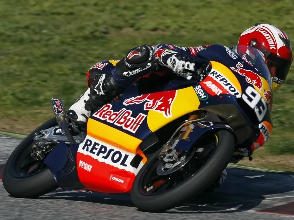 marc marquez testing barcellona derbirsa