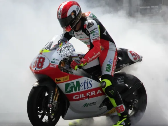 marco simoncelli burnout gilera