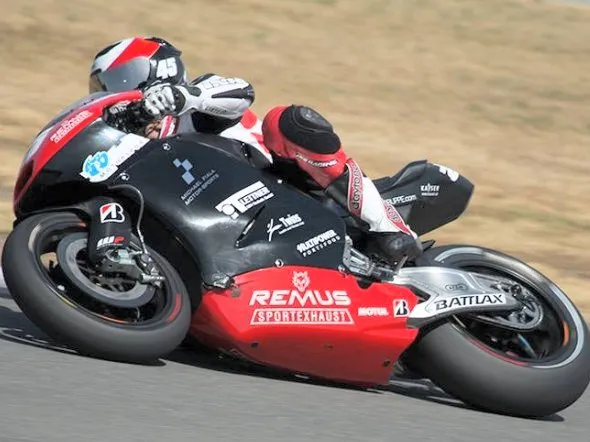 martin bauer suter bmw crt brno motogp 2013 2