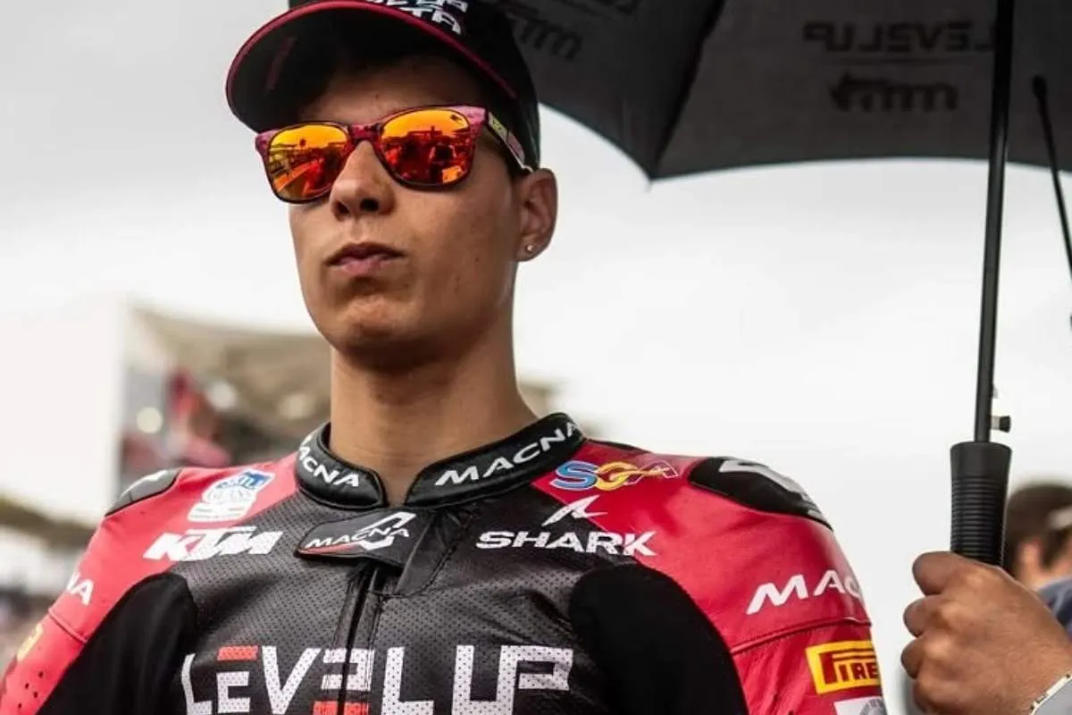 matteo bertelle moto3