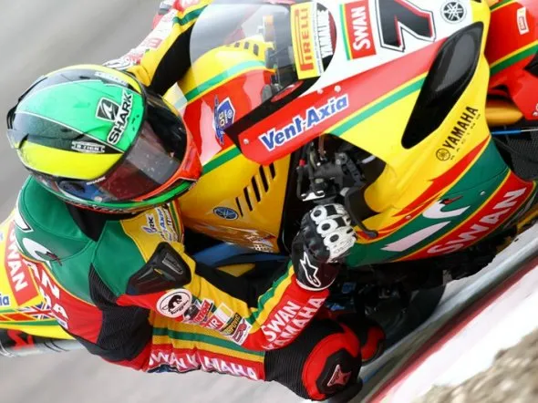 michael laverty bsb thruxton race1 2011