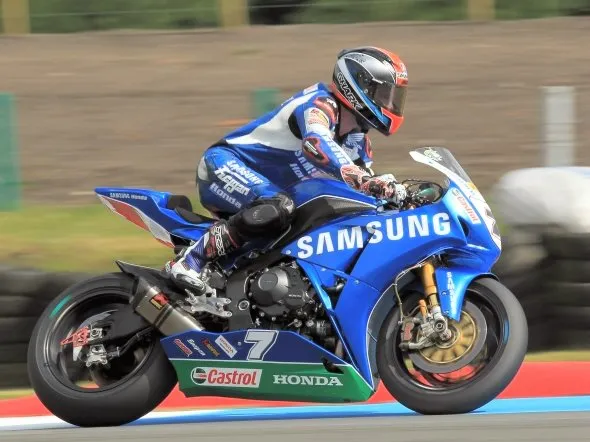 michael laverty samsung honda knockhill 2012