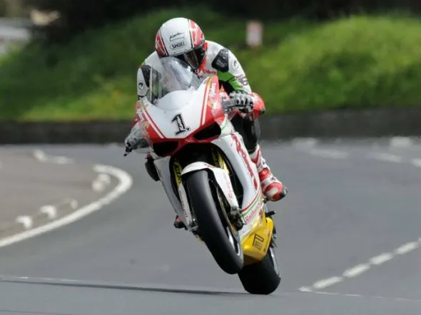 michael rutter nw200 2011
