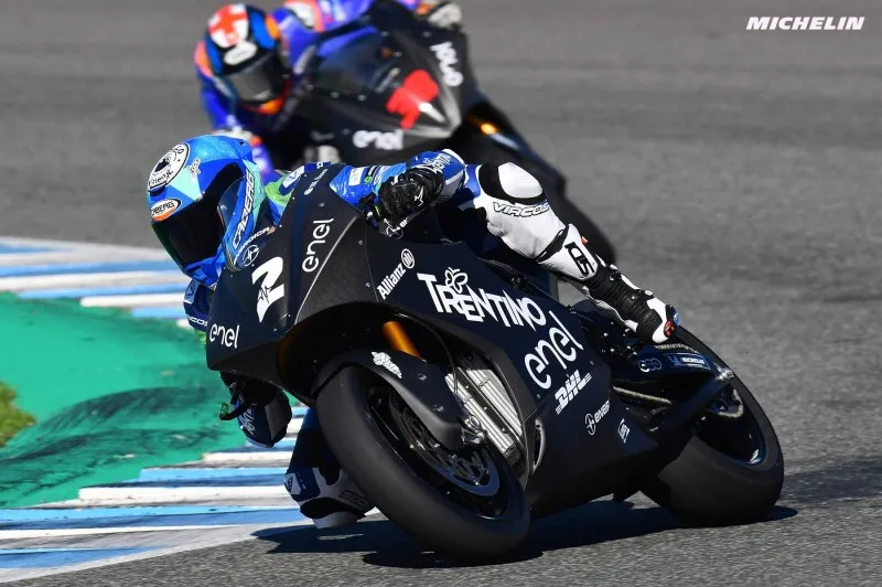 michelinmoto01 e1545126691181