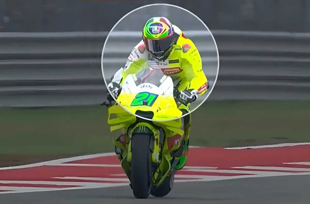 MotoGP: Franco Morbidelli, l'airbag scoppia ad oltre 300 km/h!