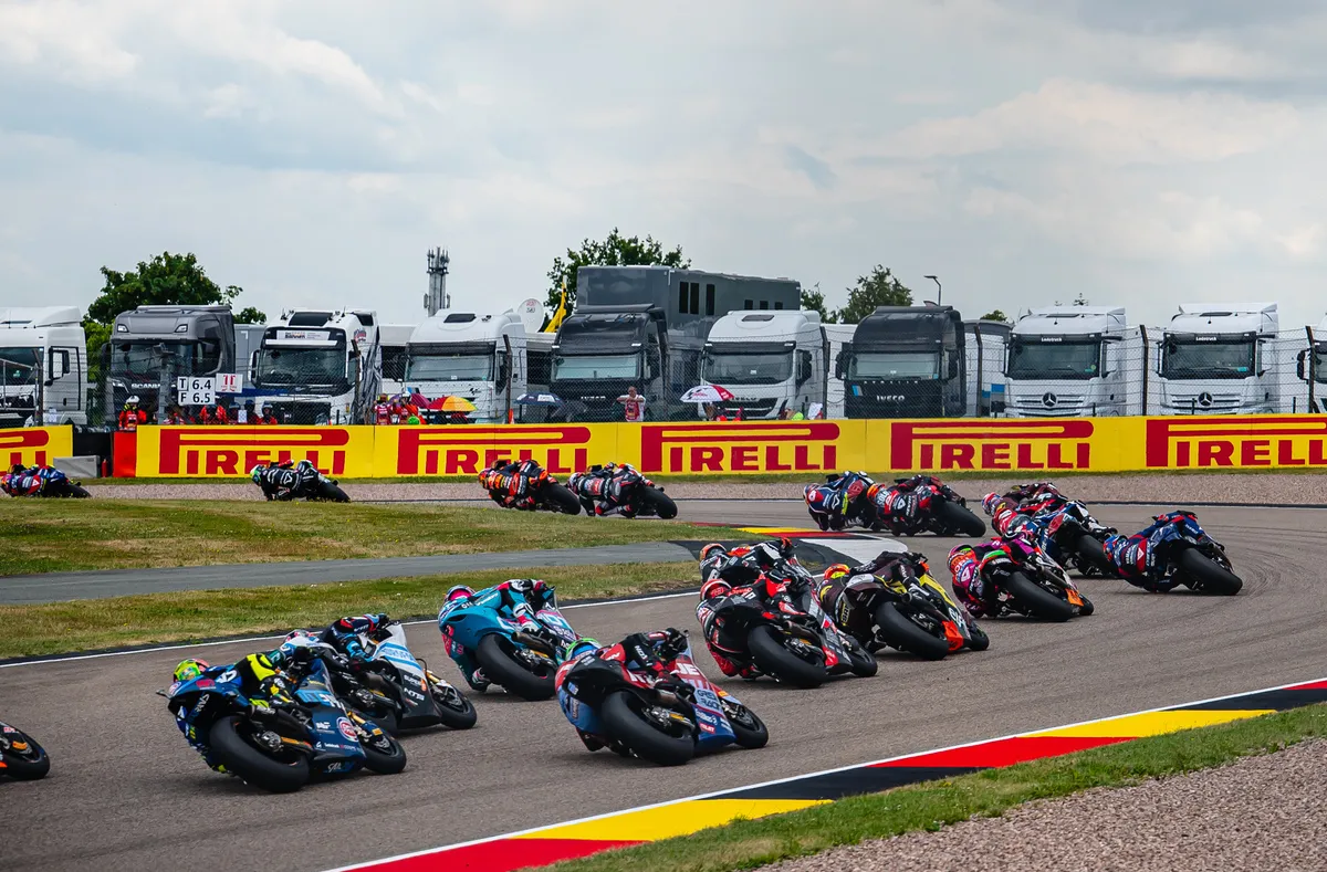 moto2 group pirelli