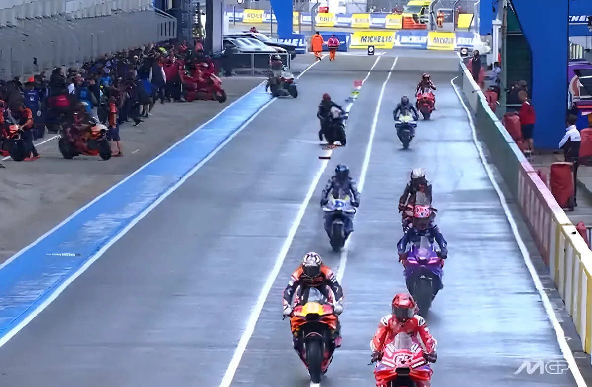 motogp rainy wup le mans