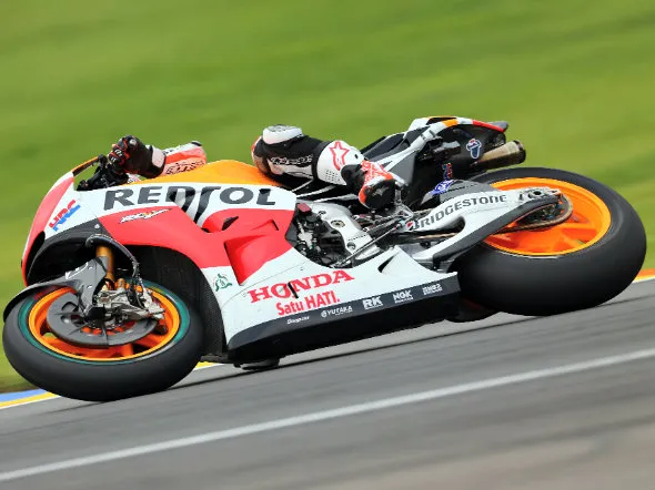 motogp test valencia 2015 preview 1