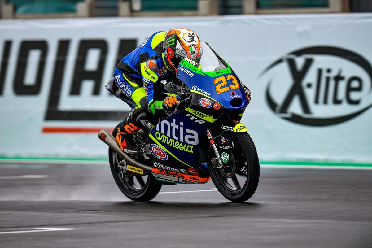 niccol antonelli moto3