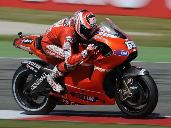 nicky hayden assen gara motogp