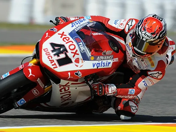 noriyuki haga superbike gara2 valencia 2010