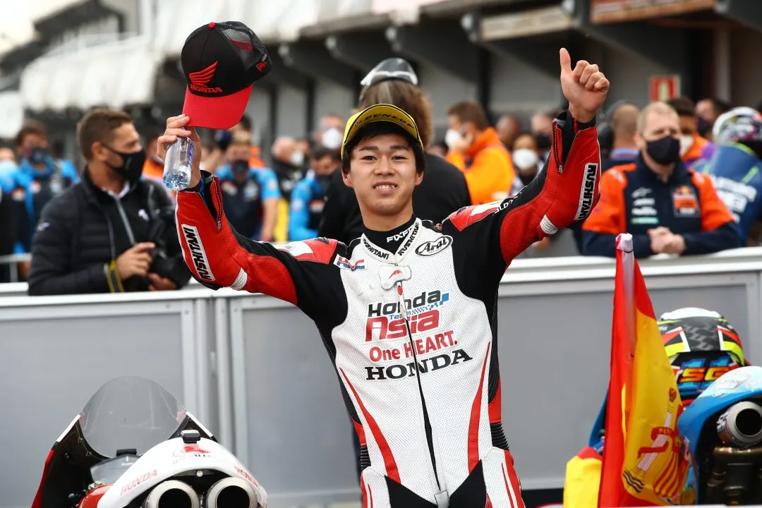 ogura moto3 e1604916458789