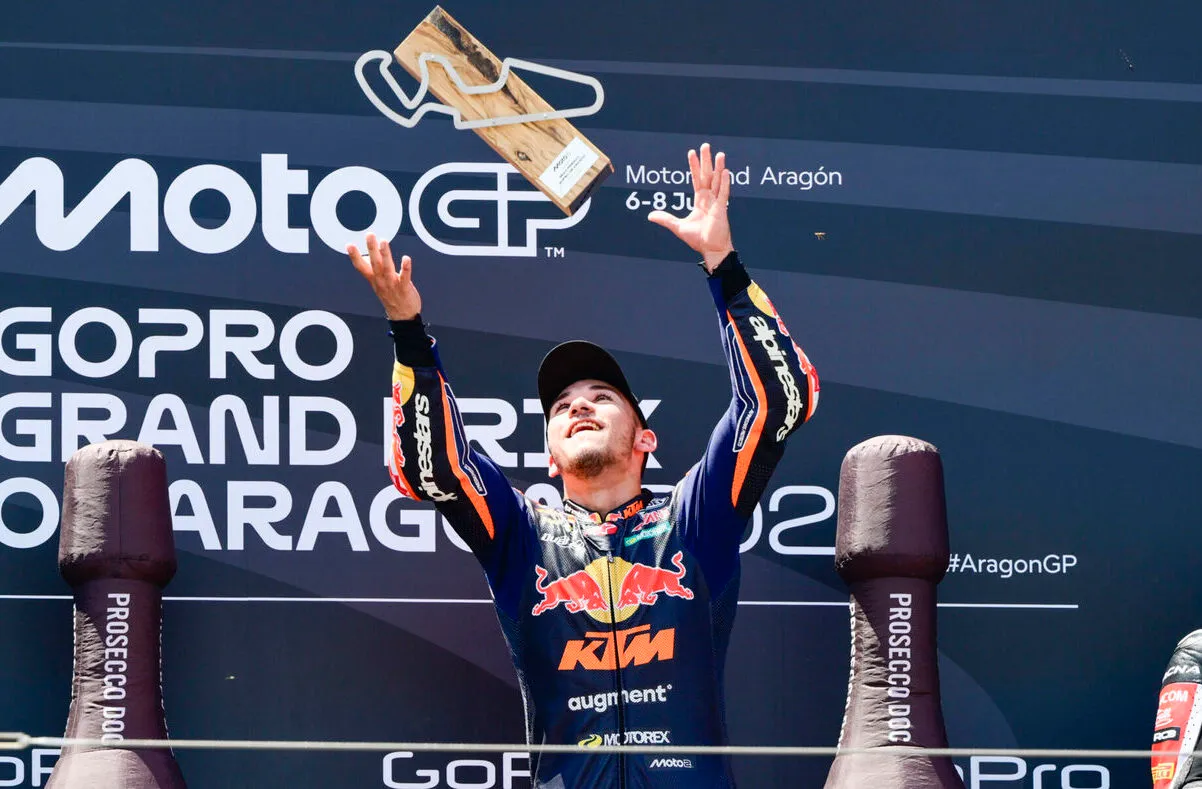 oncu moto2 first win