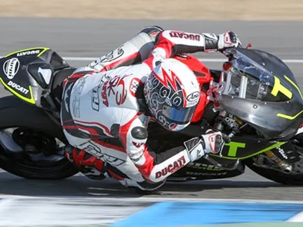 ondrej jezek stk1000 test barni ducati