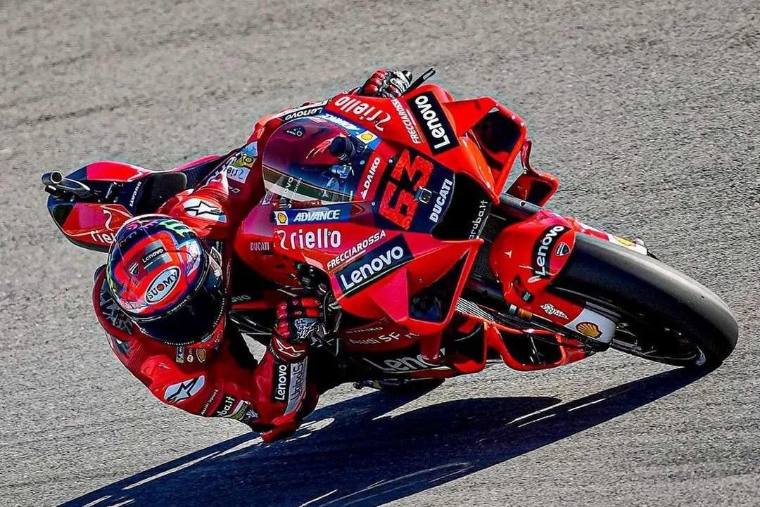 pecco bagnaia motogp algarve 2021