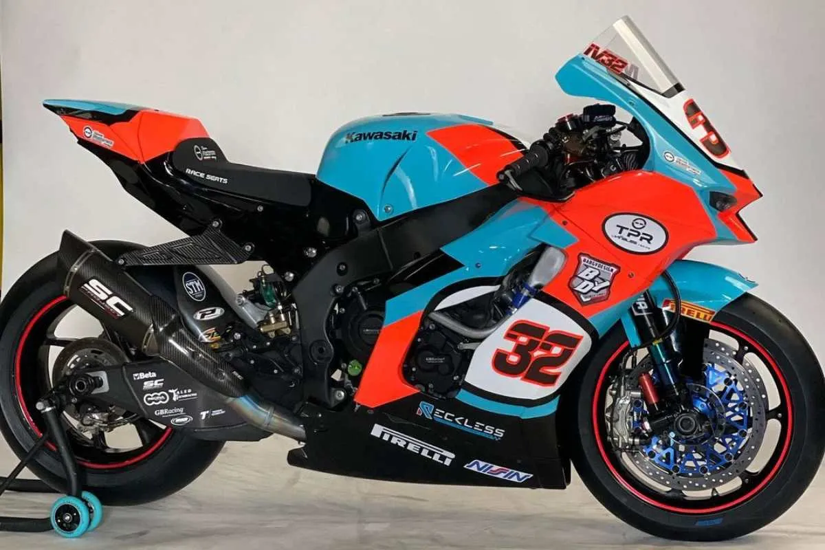 pedercini vinales kawasaki team