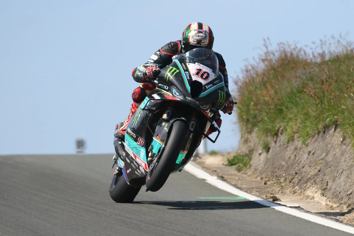 peter hickman senior tt 2023