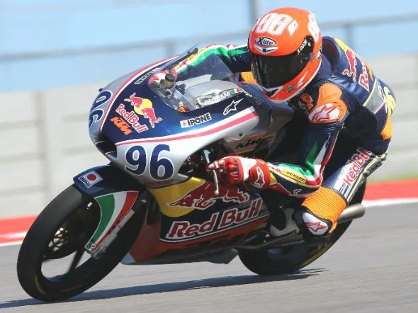 red bull rookies cup austin 2013 race1 2