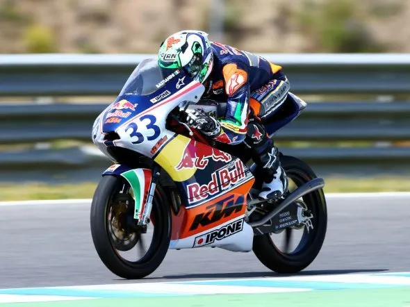 redbull rookiescup jerez race1 2