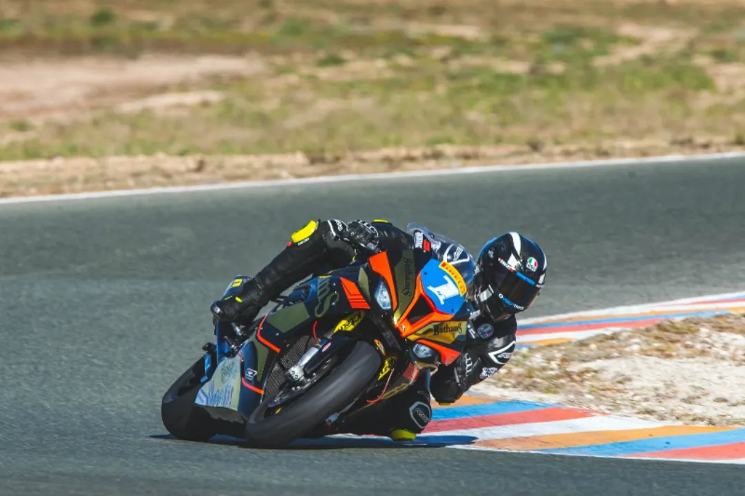 richard cooper bathams bmw stk1000 test