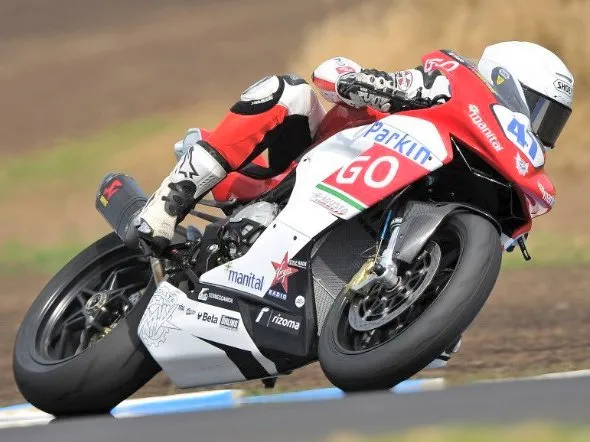 roberto rolfo mv agusta f3 675 test phillip island
