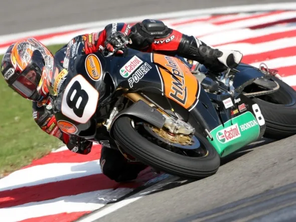 ryuichikiyonaripole brandshatch