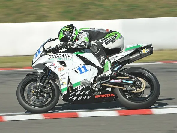 sam lowes nurburgring prove2