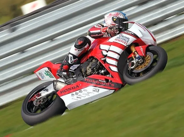 simon andrews raf reserves honda bsb 2014
