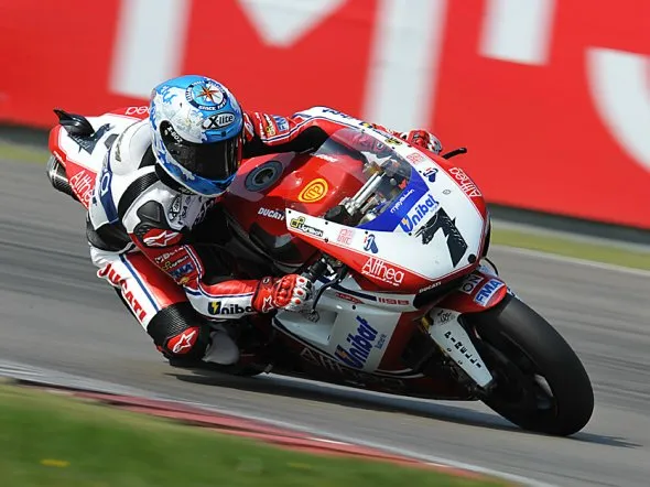 superbike assen review 2011 1