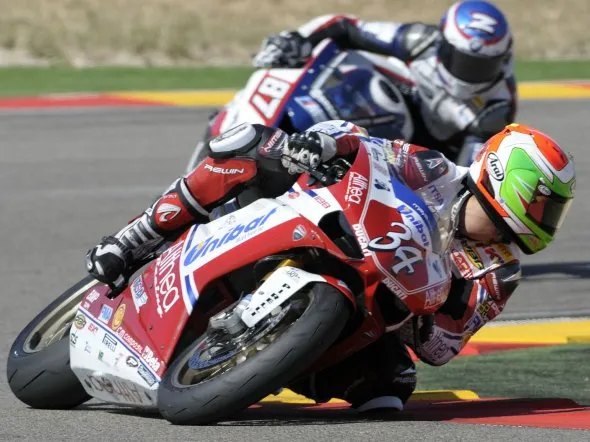 superstock 1000 fimcup preview brno 2011 1